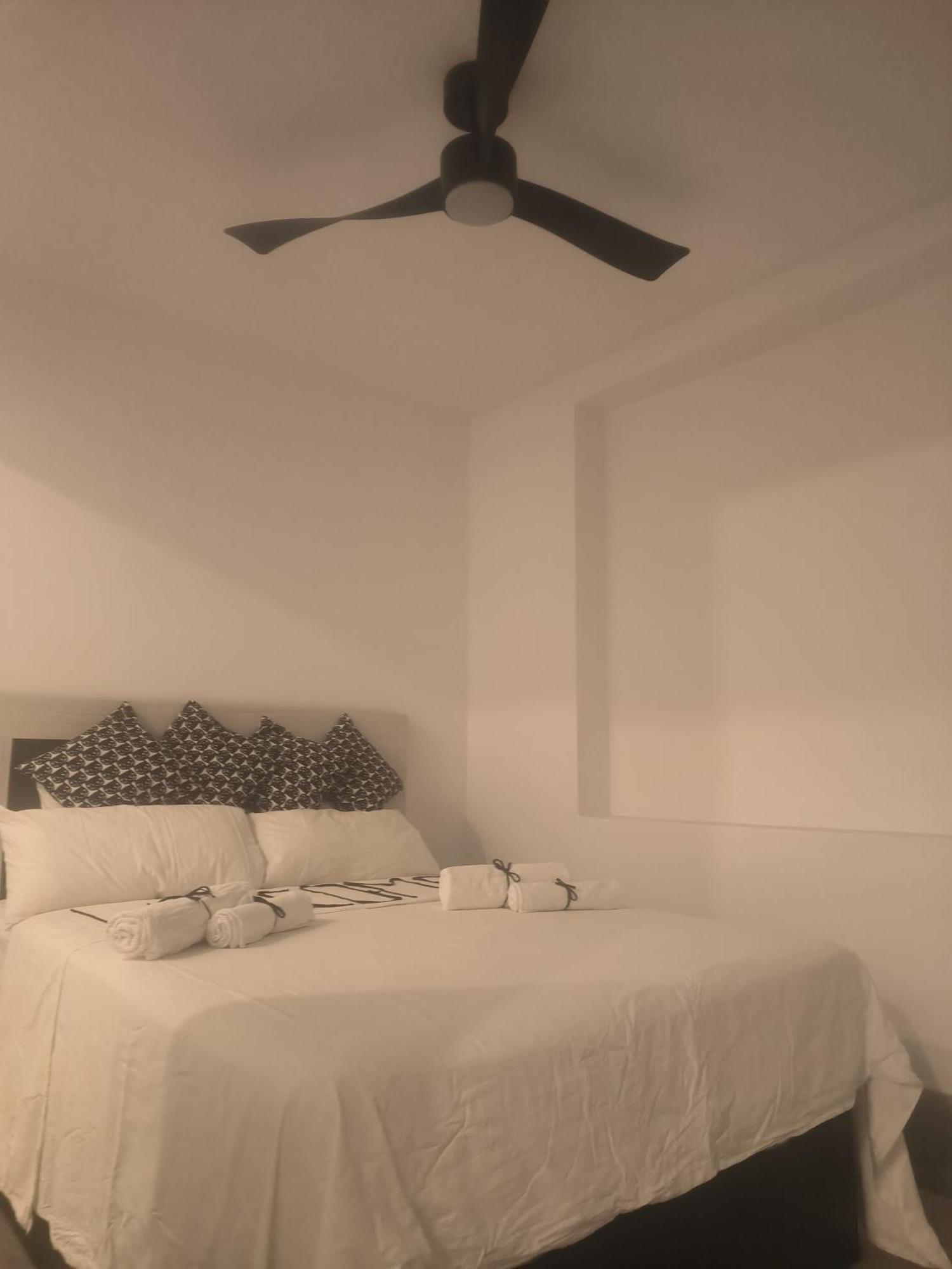 Pinar Suites Habitaciones Torremolinos Ngoại thất bức ảnh