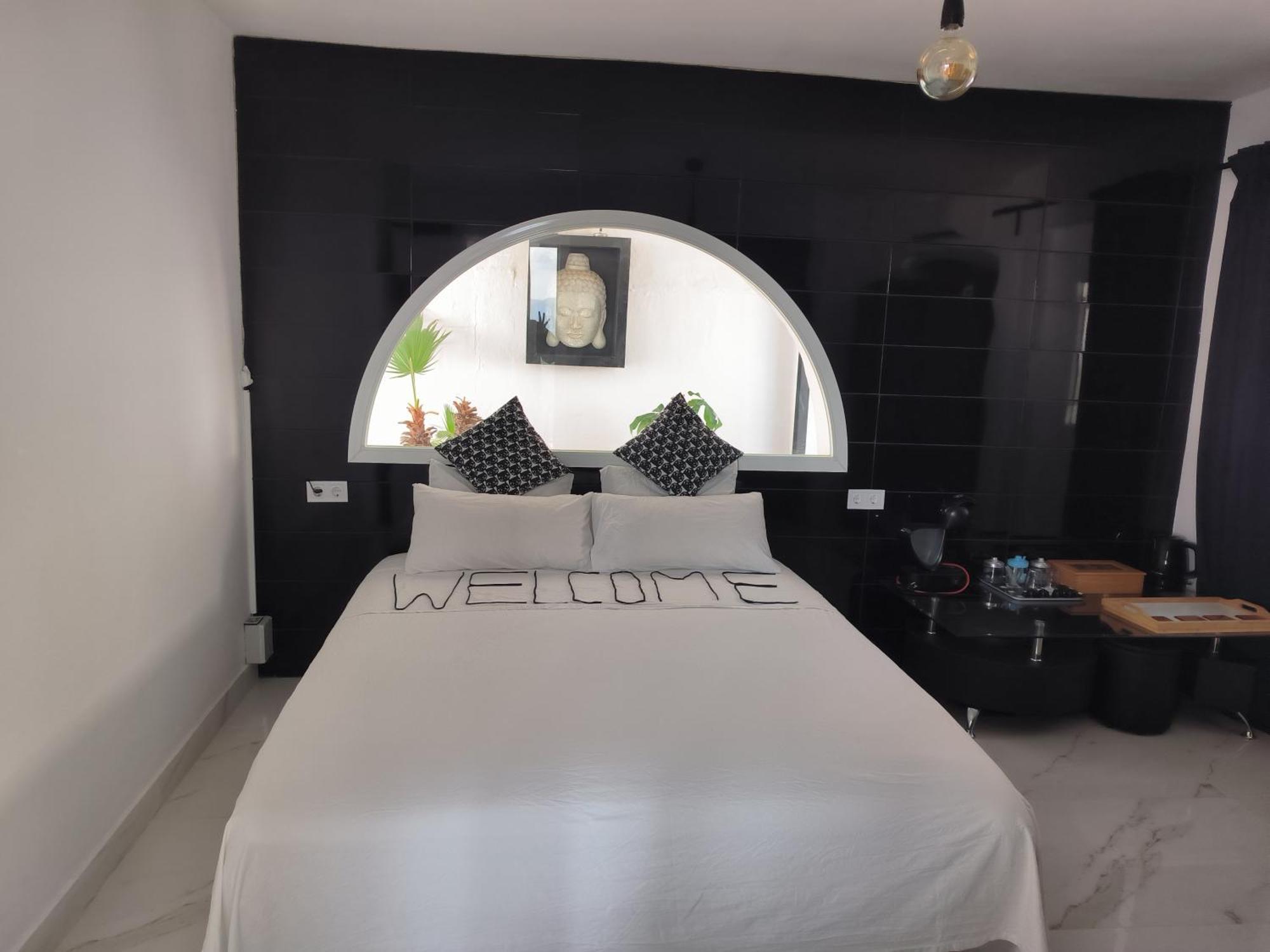 Pinar Suites Habitaciones Torremolinos Ngoại thất bức ảnh