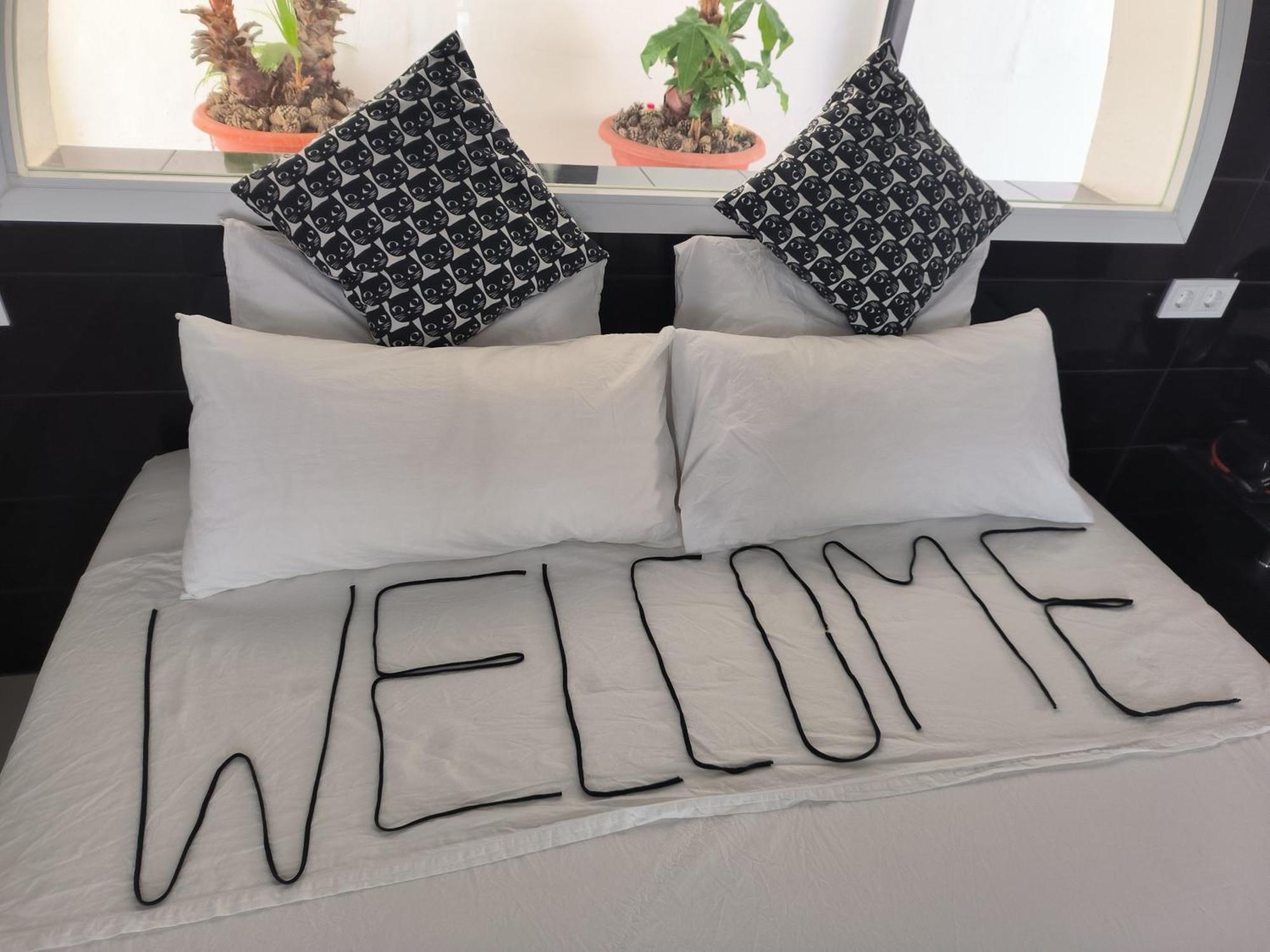 Pinar Suites Habitaciones Torremolinos Ngoại thất bức ảnh