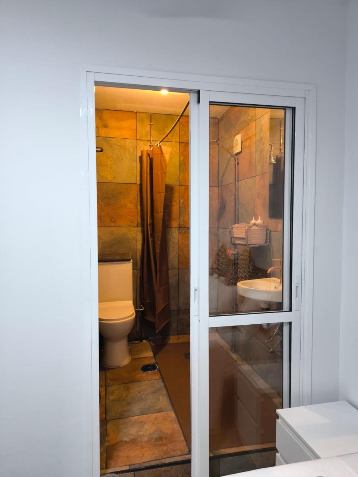 Pinar Suites Habitaciones Torremolinos Phòng bức ảnh